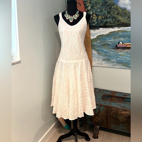 DKNY, Gorgeous & Romantic Lined Dress, SO Full & Twirl-able,EUC Size 6 - Picture 11 of 12